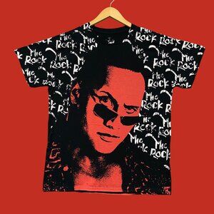 WWE The rock Tshirt size large